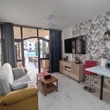 Brisas Marina Apartment