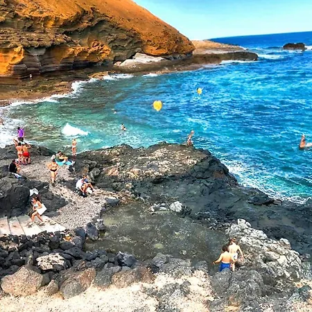 Brisas Marina * طوستا ديل سيلونثيو